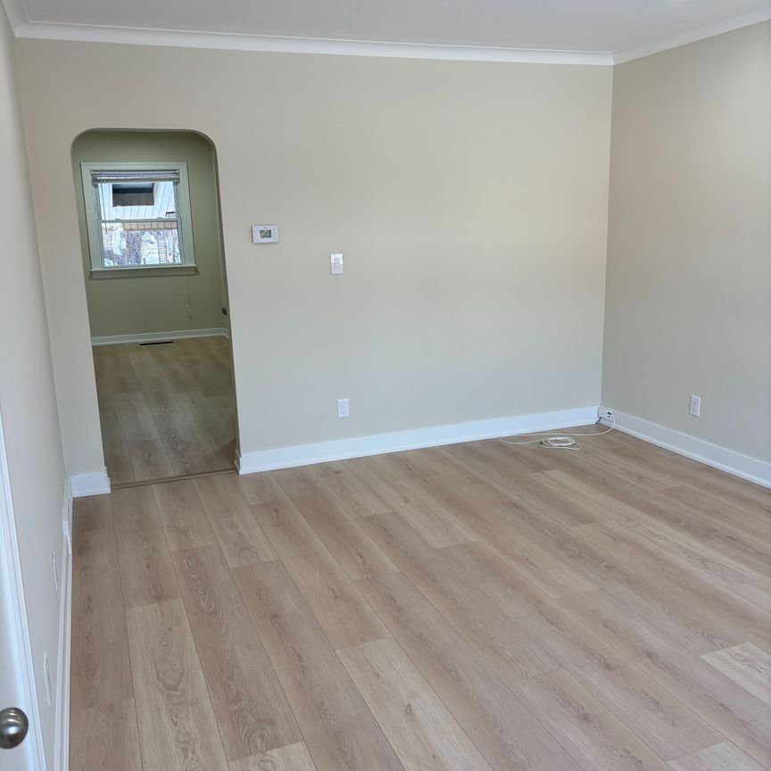 For Lease - 98 Brady Street Unit# Main, Port Colborne, Ontario - Photo 1