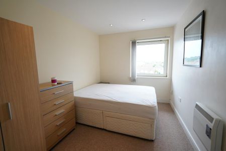 2 bedroom apartment to rent - Photo 4