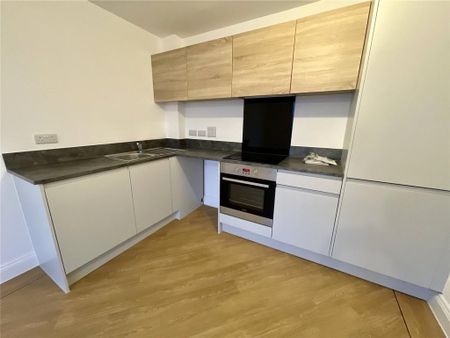 2 bedroom apartment to rent - Photo 5