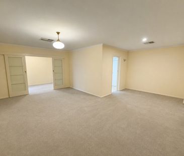 Spacious & Low-Maintenance Living in South Shepparton! - Photo 1