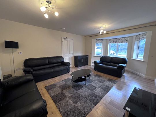 7 bedroom detached house to rent - Photo 1