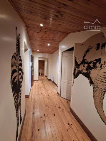 Location | 6 pièces | 177.56m² - Photo 2