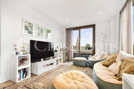 2 bedroom flat to rent - Photo 2