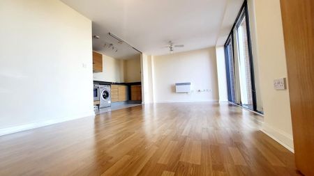 2 bedroom apartment to rent - Photo 4