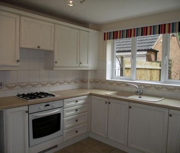 3 BED Detached house To rent - Photo 4