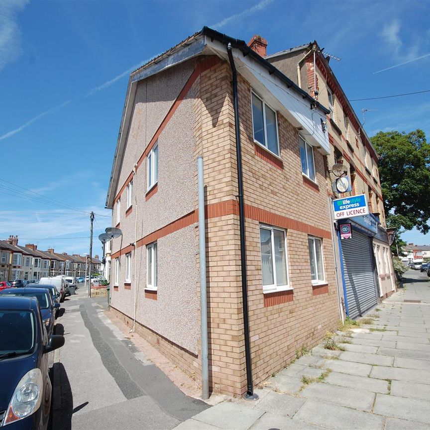 Martins Lane, Wallasey, 2 bedroom, Flat - Photo 1