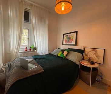 Room in a Shared Flat, London, W4 - Photo 3