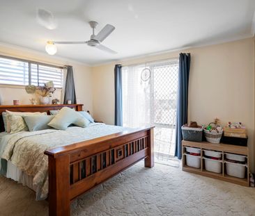 Solid 3 Bedroom Home in Popular Avoca - Photo 3