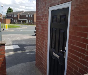 1 Bed Flat, Barras Street, LS12 - Photo 3