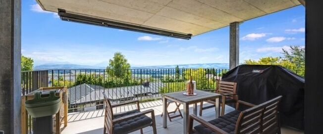 A modern life with intimacy and a magnificent view of the mountains - Photo 1