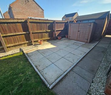 2 bedroom semi-detached house to rent - Photo 6