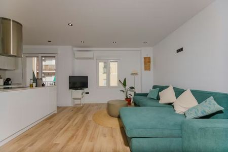 Carrer de Vilafermosa, Valencia, Valencian Community 46004 - Photo 2