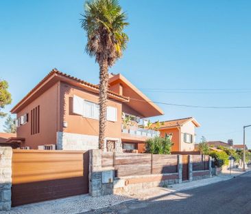 Luxury 5 bedroom Detached House for rent in Cascais e Estoril, Port... - Photo 4