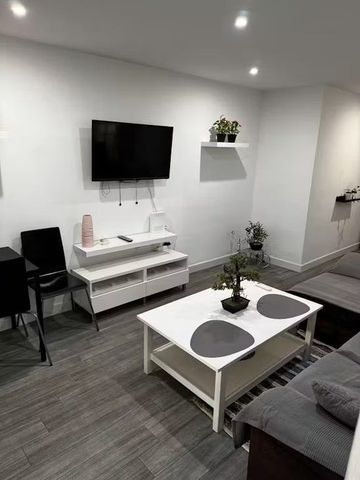 Calle Magistrado Salvador Barbera, Málaga, Andalusia 29010 - Photo 2