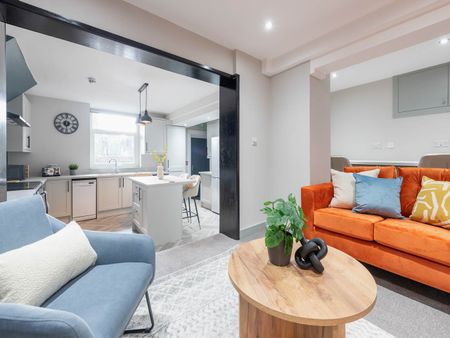 Westover Road (Room 4), Bramley, Leeds - Photo 5