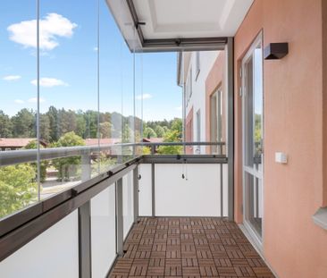 Krögerspromenad, Sollentuna - Photo 6