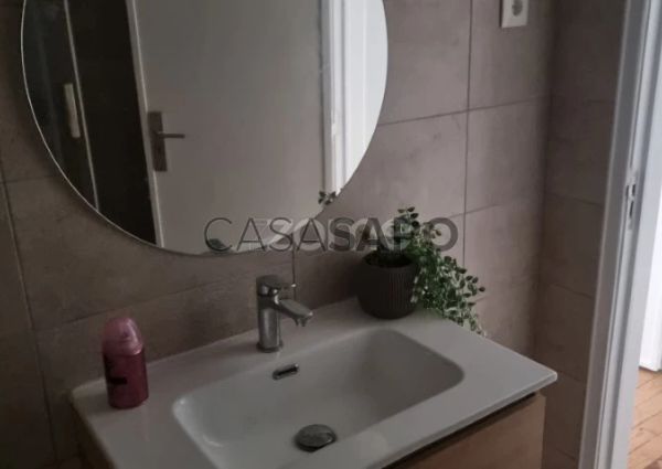Apartamento T2 para alugar em Loures