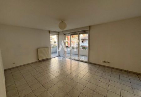 Appartement T3 à GRENOBLE - Photo 2