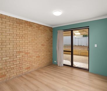 12 Hewison Street, Withers, WA 6230 - Photo 4