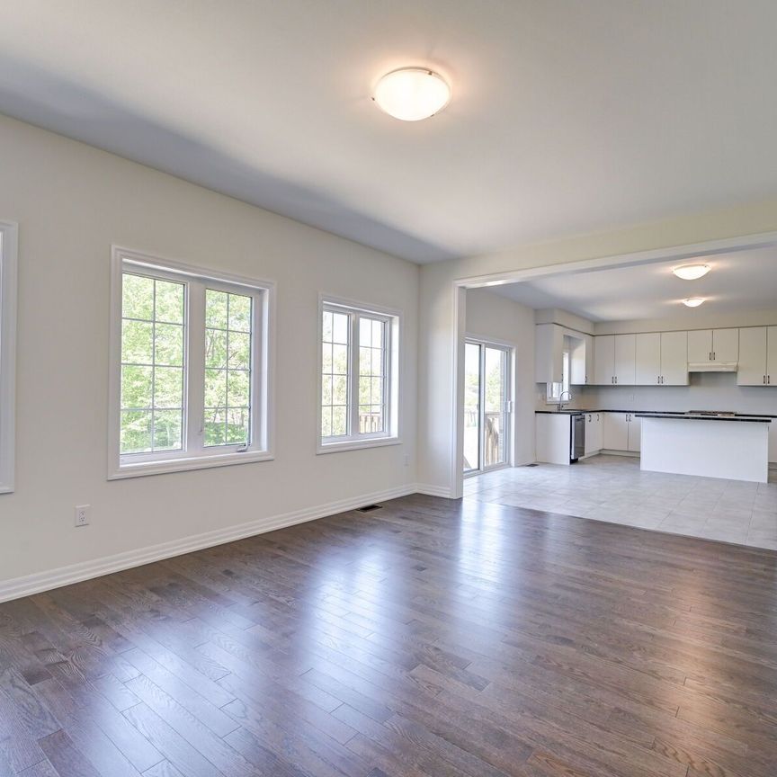 For Lease - 205 Warden Street, Clearview, Ontario - Photo 1