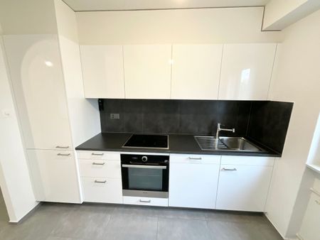 Charming 3.5-room apartment with balcony - Photo 4