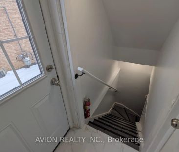 1927 PARKSIDE DRIVE - Photo 2