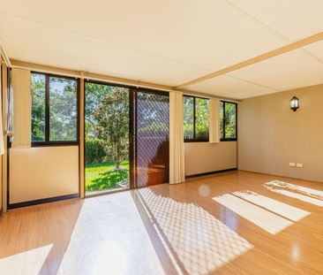 Beautifully Appointed Home With Parkland Views - Photo 5