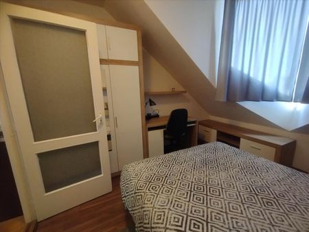 Kiadó jó állapotú panel lakás - Pécs - Fotó 4