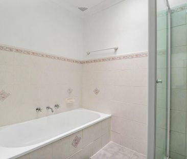 Charming 4-Bedroom Family Home in Werrington Downs - Photo 2