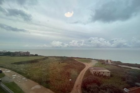 Cromer Road - Photo 5