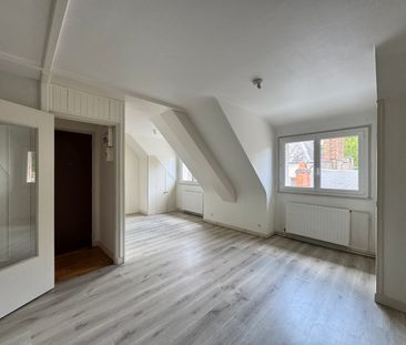 Location Appartement 3 pièces 46m² ORLEANS 45000 - Photo 3