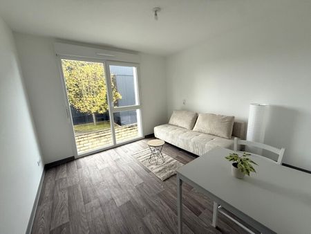 Location Appartement 1 pièce 19m² FRANQUEVILLE ST PIERRE 76520 - Photo 2