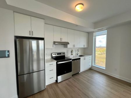 For Lease - 3240 William Coltson Avenue Unit# 1408, Oakville, Ontario - Photo 5