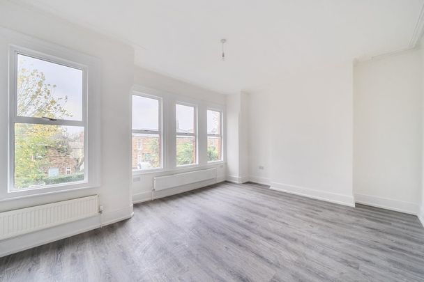 5 bedroom semi-detached house to rent - Photo 1