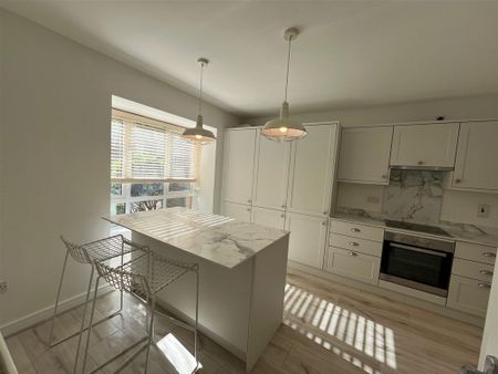 The Square, Hazelhatch Park, Celbridge, Co. Kildare - Photo 5