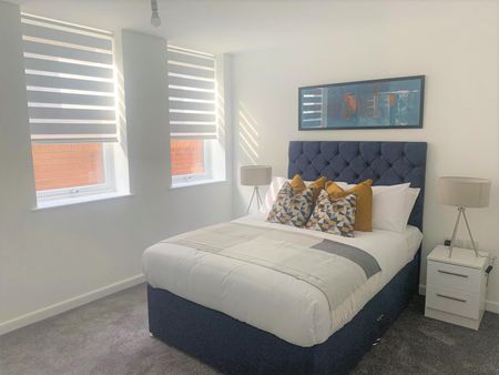 Broadway, Peterboough - Photo 2