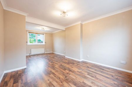 2 bedroom terraced house to rent - Photo 2