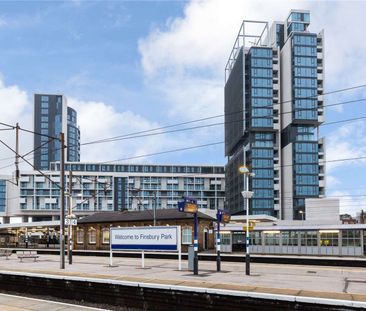 Excellent studio apartment set on the fourth floor of this modern d... - Photo 6