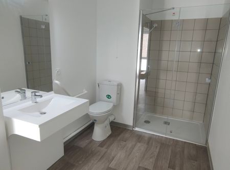 Location Appartement 1 pièce 25m² FRANQUEVILLE ST PIERRE 76520 - Photo 3