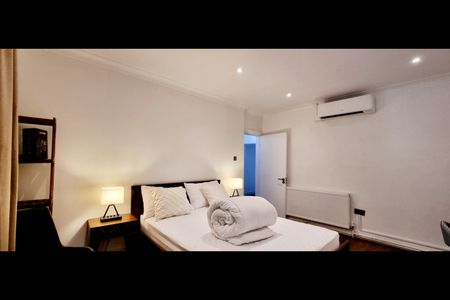 3 Bed Flat, Stock Orchard Crescent, N7 - Photo 5