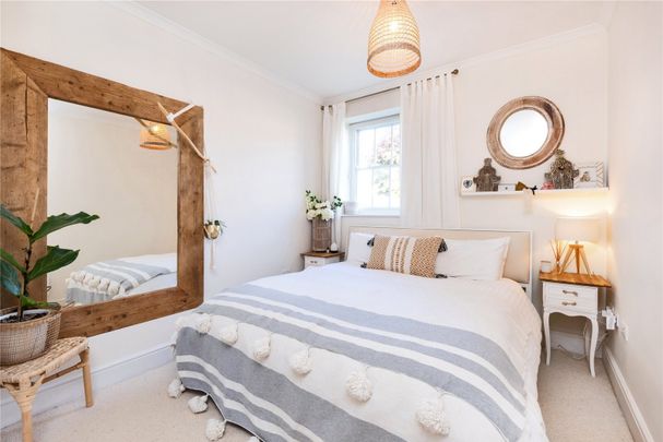 The Hexagon, Kempthorne Lane, Bath, BA2 - Photo 1