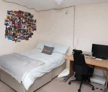 12 bedroom house share to rent - Photo 4