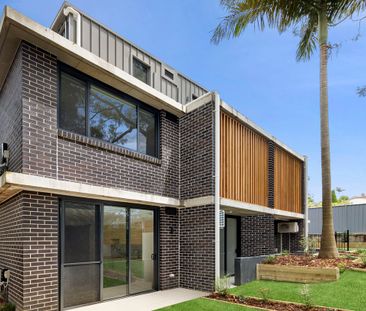 Perfectly Situated Modern Studio With Private Yard - Photo 6