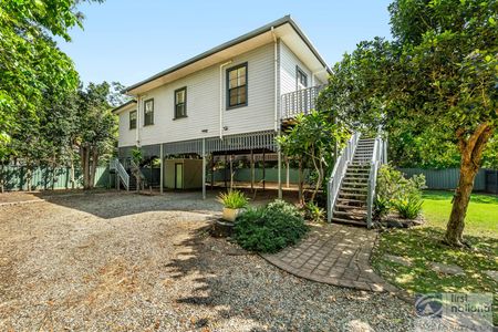 NEAT GIRARDS HILL CHARM - Photo 4