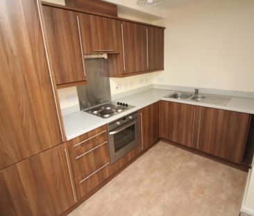 2 Bedroom Apartment - Photo 5