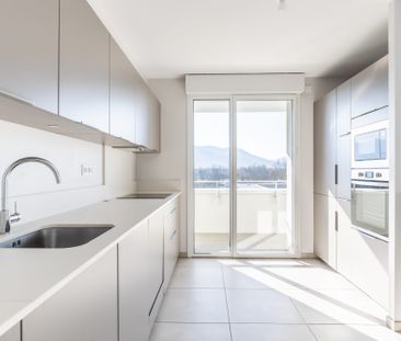 Location Appartement 5 pièces 116m² MEYLAN 38240 - Photo 4