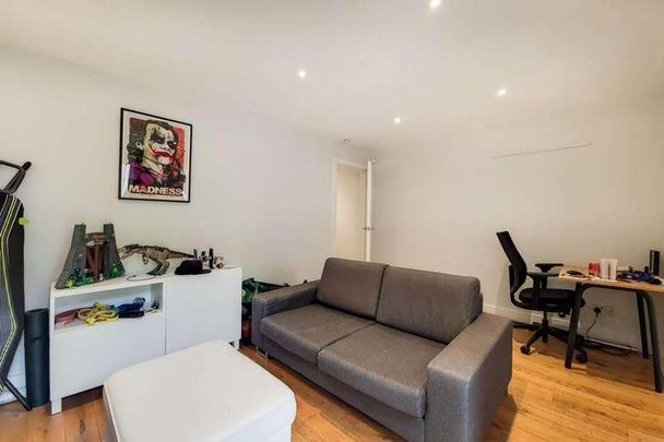 Brackenbury Road, Brackenbury Village, W6 - Photo 1