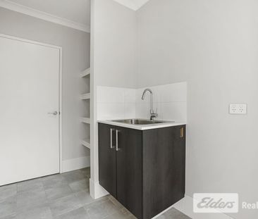 13 Benderson Road, Champion Lakes, WA 6111 - Photo 4