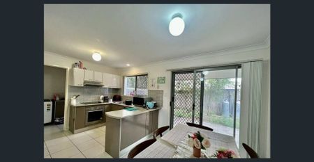 Perfectly Positioned & Packed with Features – Your Richlands Townhouse Awaits! - Photo 2