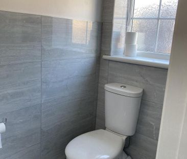 2 bedroom cottage to rent - Photo 5